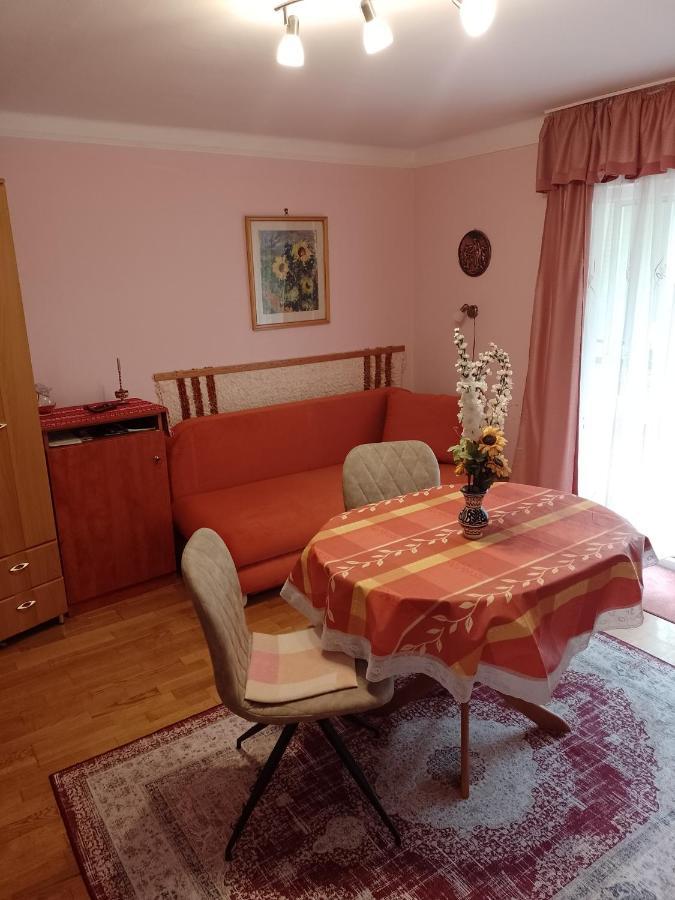 Gyoengyvirag Ueduelo - Mario Apartman Harkány Εξωτερικό φωτογραφία